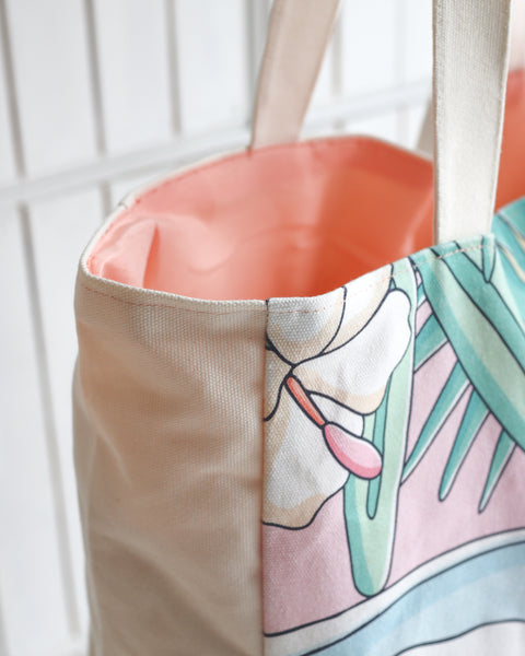 Slide XL Tote Bag