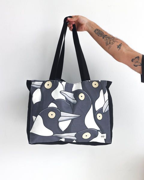 Magpies XL Tote Bag